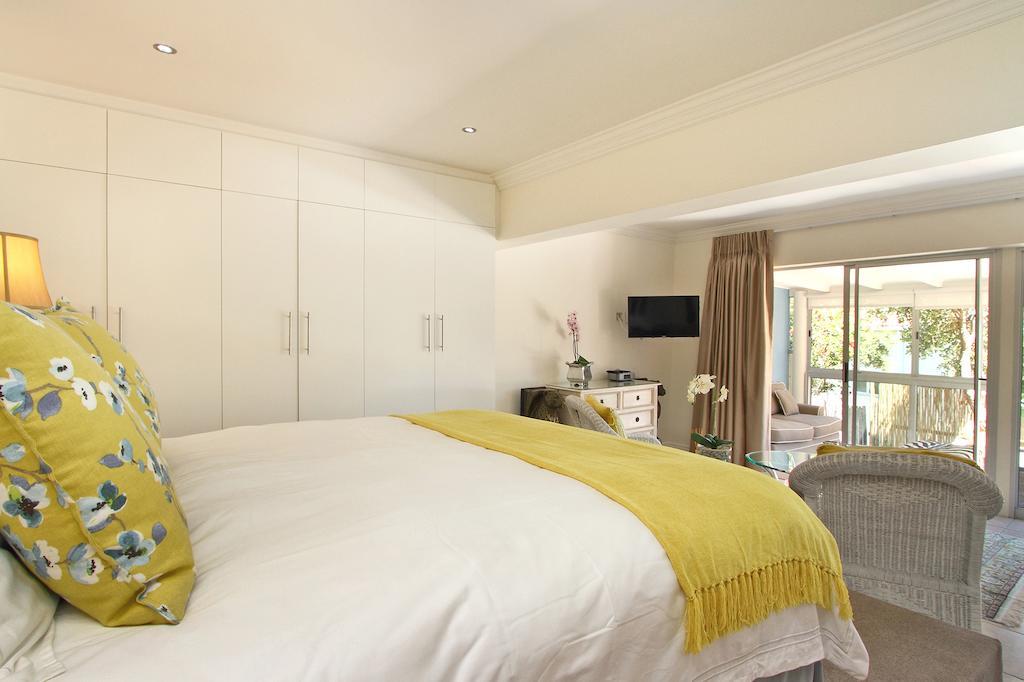 Bayhill Luxury Apartment Camps Bay Room photo